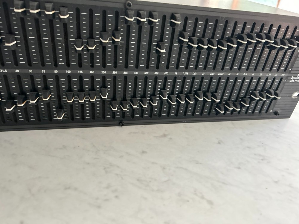 DBX 2231