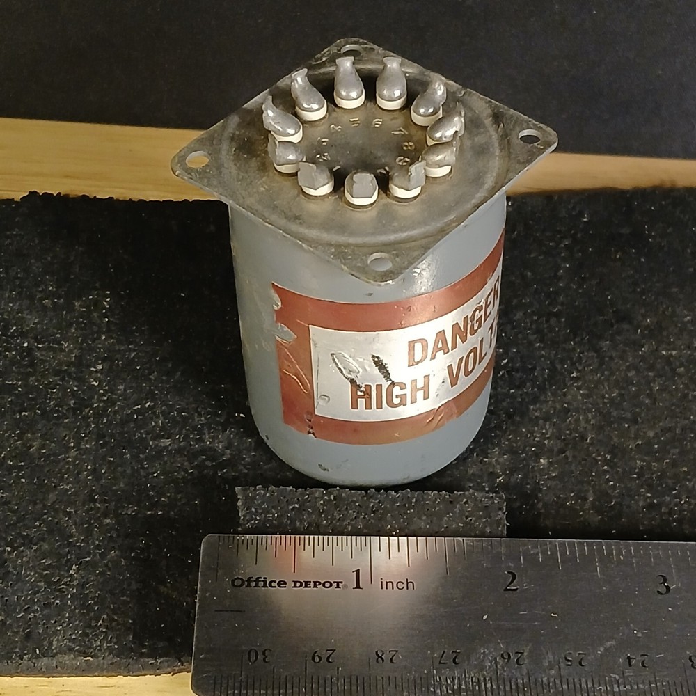 1950's UTC V6596 CT18 360V Round Transformer