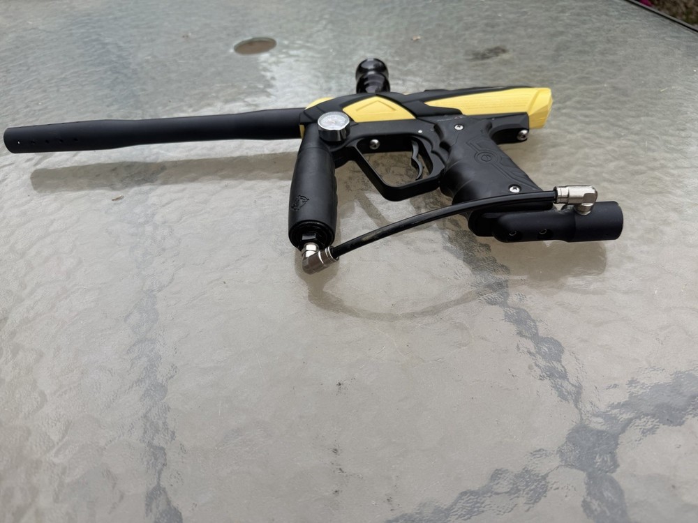 Used Untested Electronic GOG ION Paintball Gun