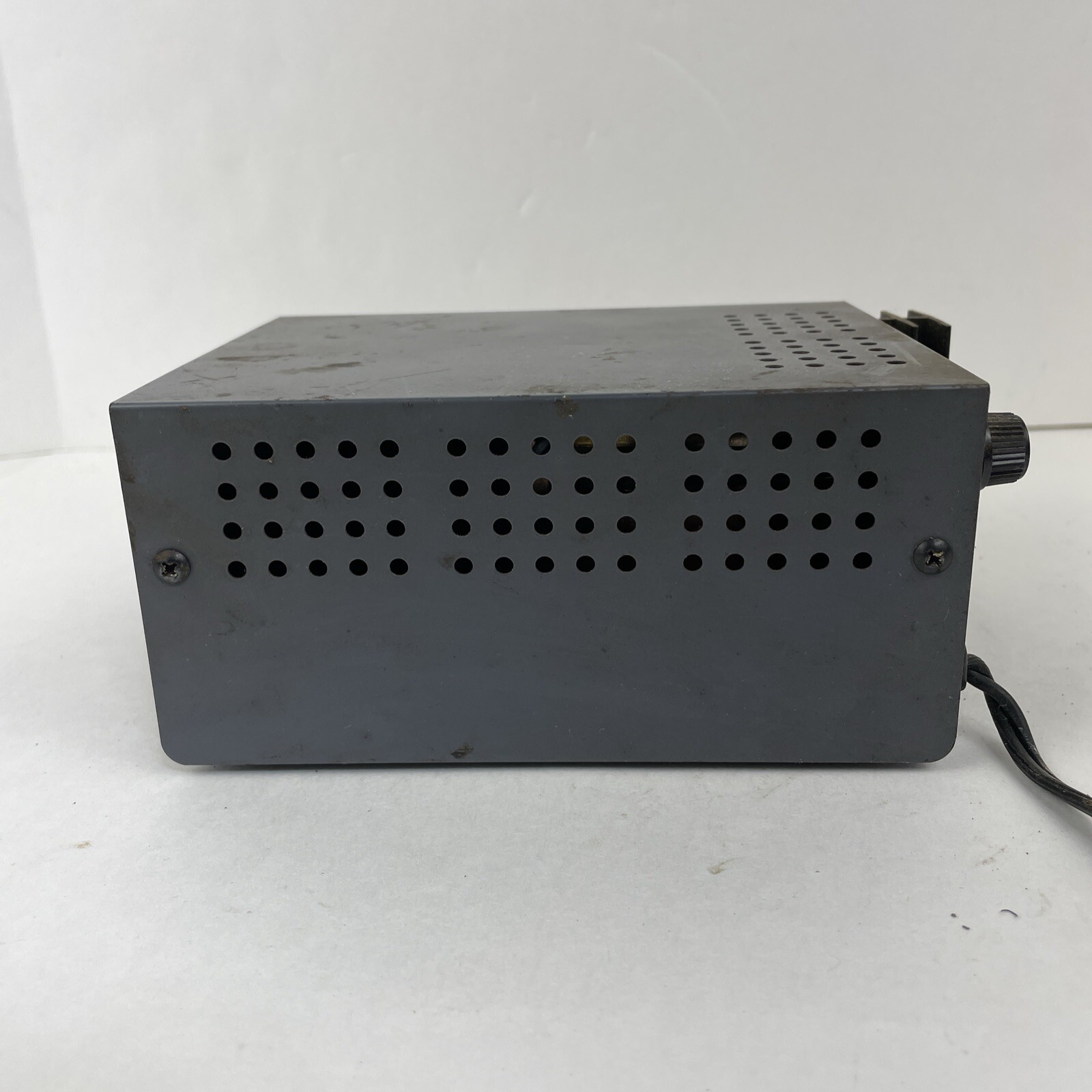 Pyramid Gold Series PS-4G 3.5 Amp 13.8v power supply NOT WORKING - PARTS ONLY