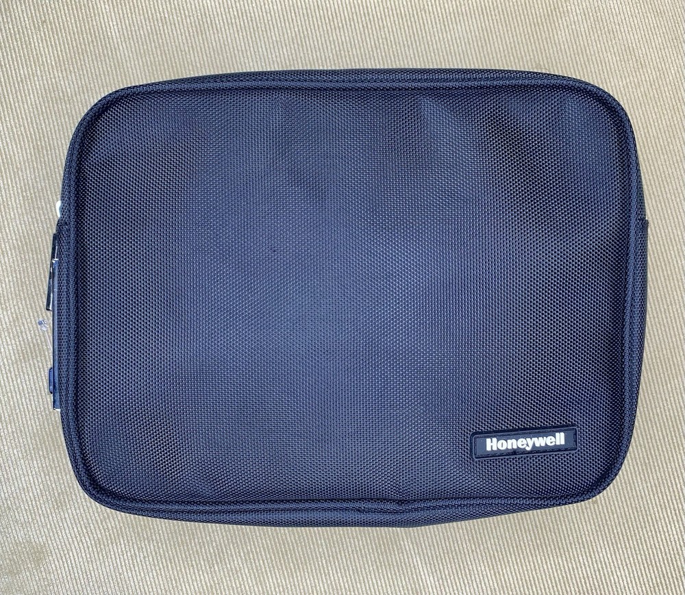 Locking Privacy Pouch LARGE BLACK Combo Latch, Secure Tether BAG SAFE 10.2x7.8x2