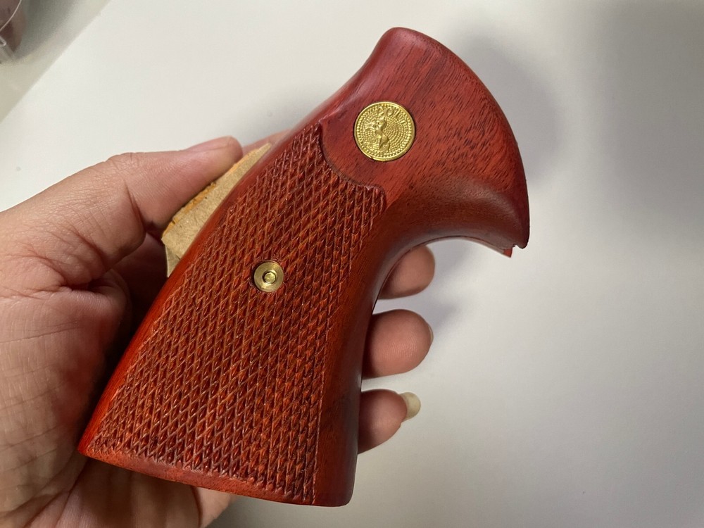 New Handle grips For Colt Python (I, E Frame) grip, Hard wood grips, handmade