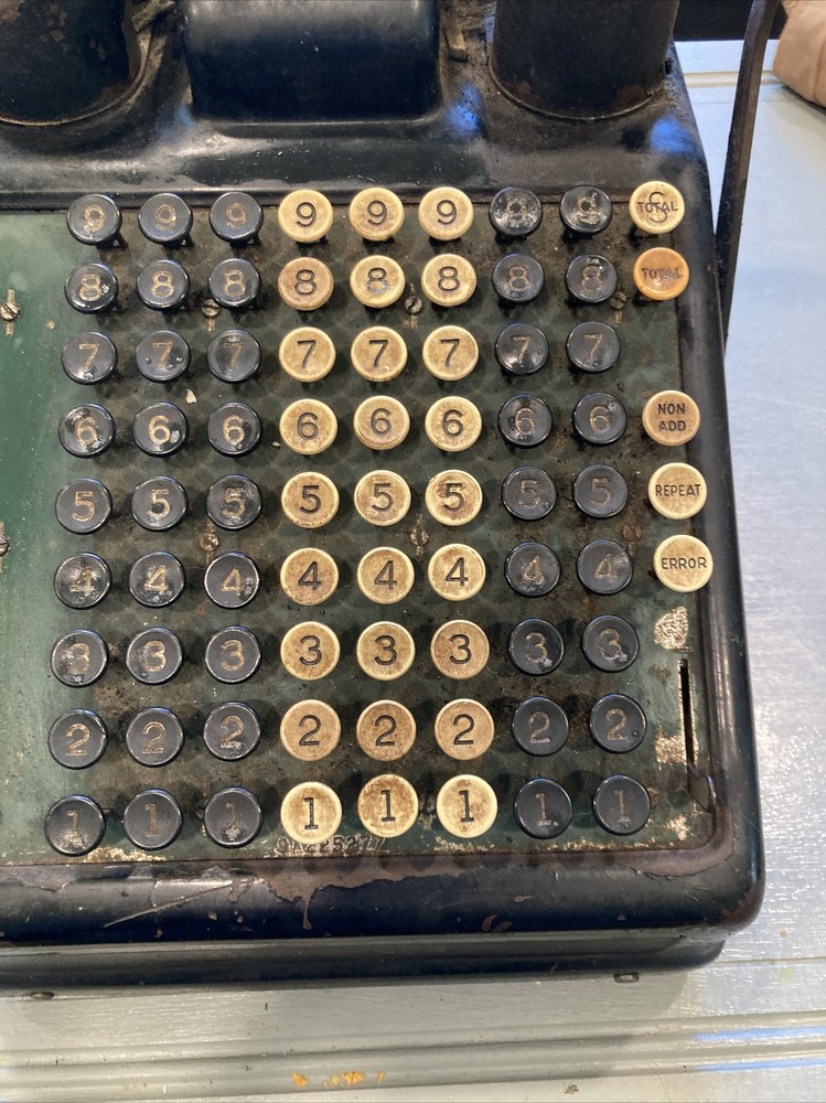 Antique Burroughs Hand Cramked Adding Machine