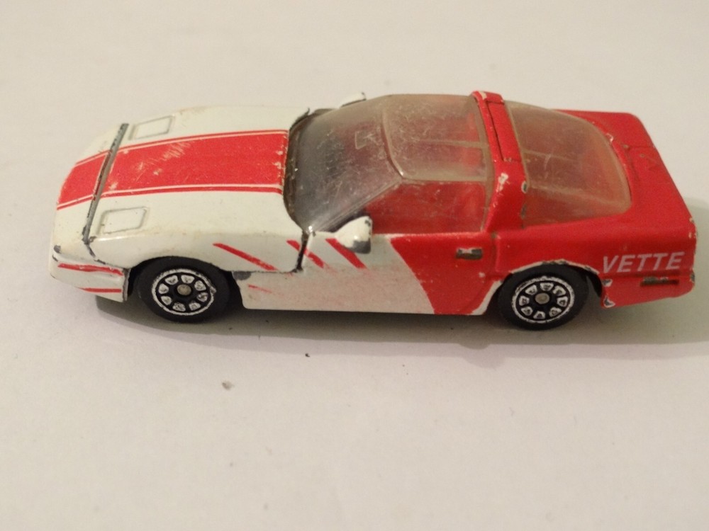 1984 corgi Chevrolet Corvette