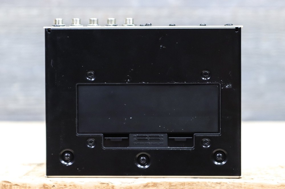 Boss DD-500 Digital Delay 12 Versatile Delay Modes with Looper Effect Pedal