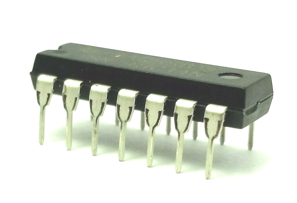 5PCS SN74LS14N 74LS14 Hex Schmitt-Trigger Inverters New IC