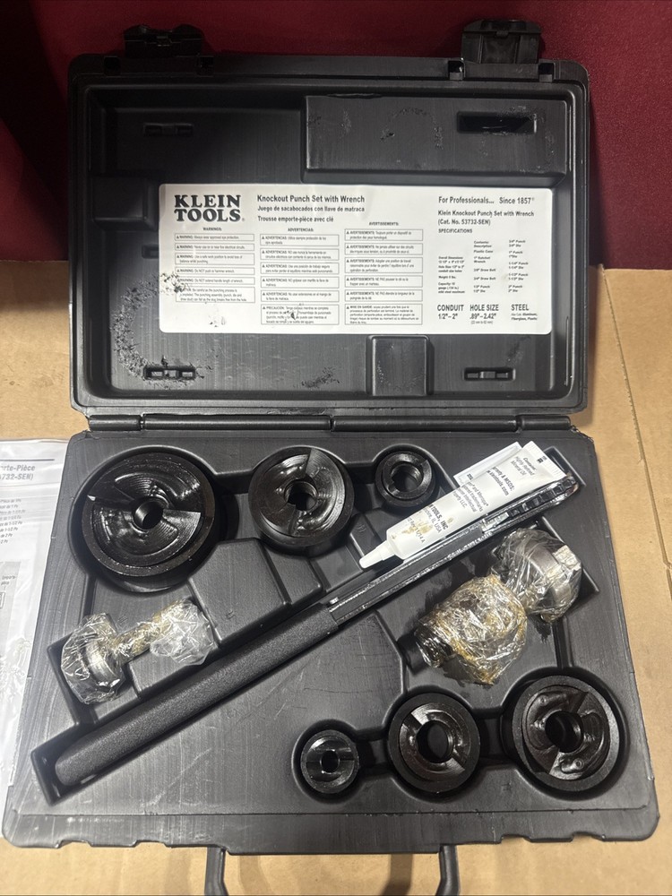 Klein Tools Knockout Punch Set w/ Wrench 53732-SEN NEW
