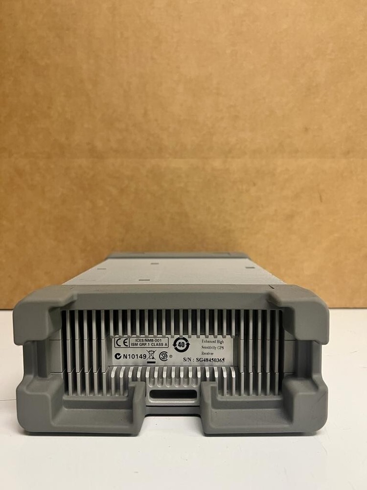 Agilent W1314A-E09 Wireless 8 Band Receiver Antenna & Charger W1314A E09