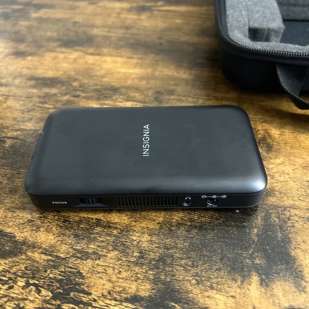 Insignia 50 Lumen Pico Projector Model NS-PR60