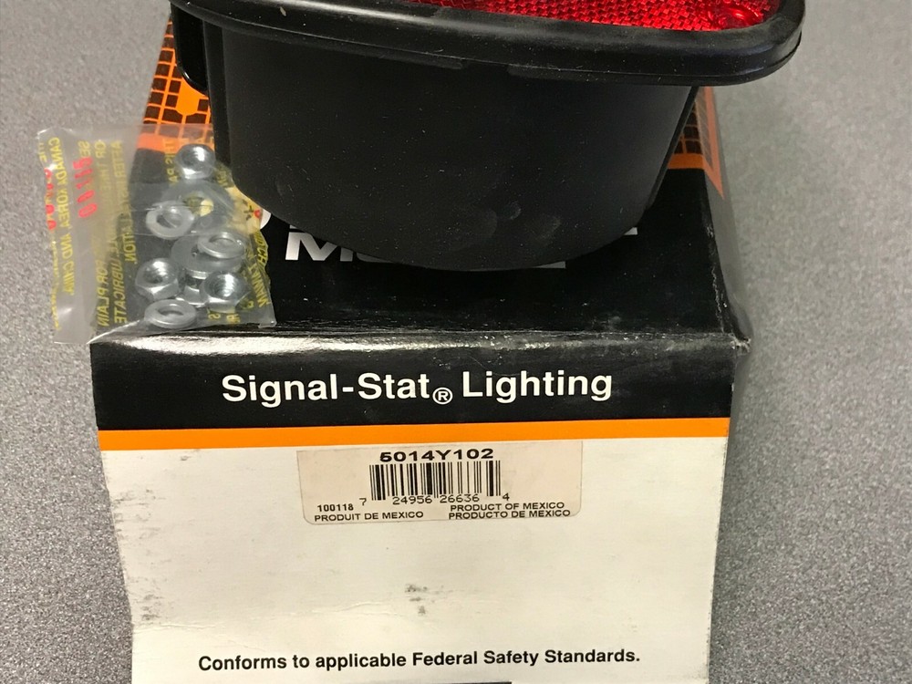 5014Y102 Signal-Stat 5"x 6" Red/Clear Rectangular Stud Mount Tail Light, New