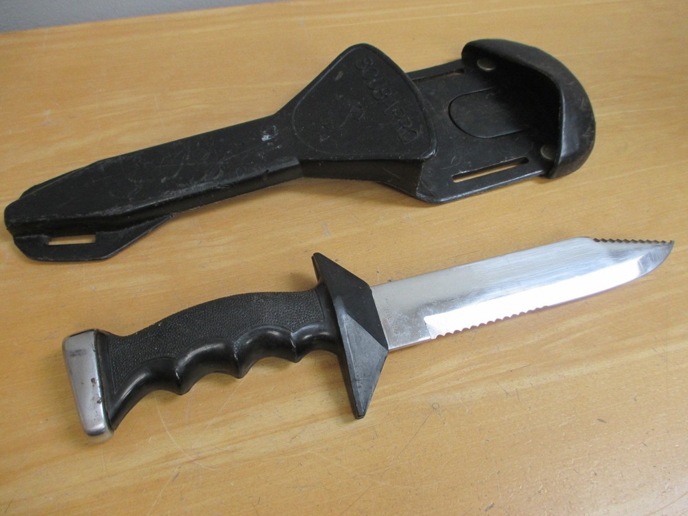 Scuba Pro 7” Blade Dive Knife & Plastic Scabbard