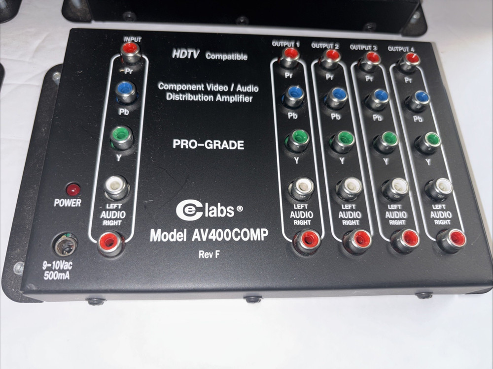 4-CE Labs Model AV 400COMP component Audio & Video Distribution Amplifier
