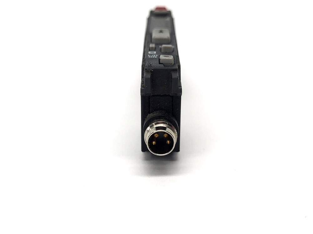 Keyence FS-V31CP Digital Fiber Optic Sensor Amplifier MISSING COVER