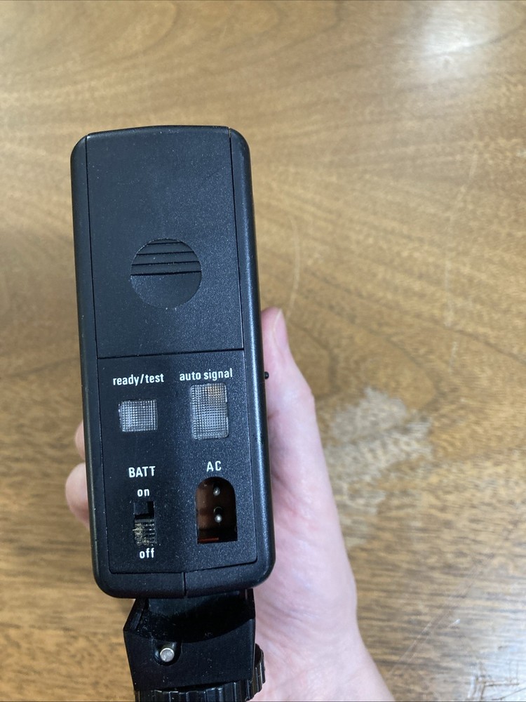 Vintage Sunpak Auto 321 Electronic Camera Flash Unit UNTESTED