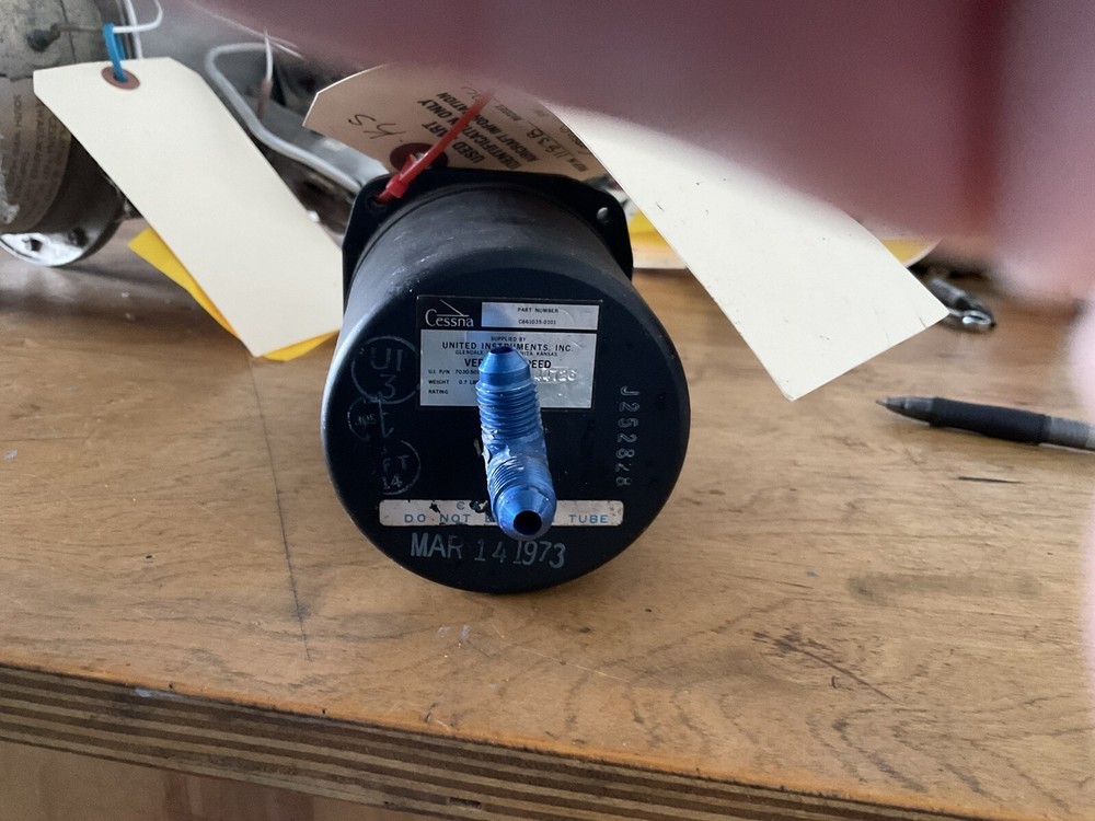 Cessna Vertical Speed Indicator PN C661035-0101