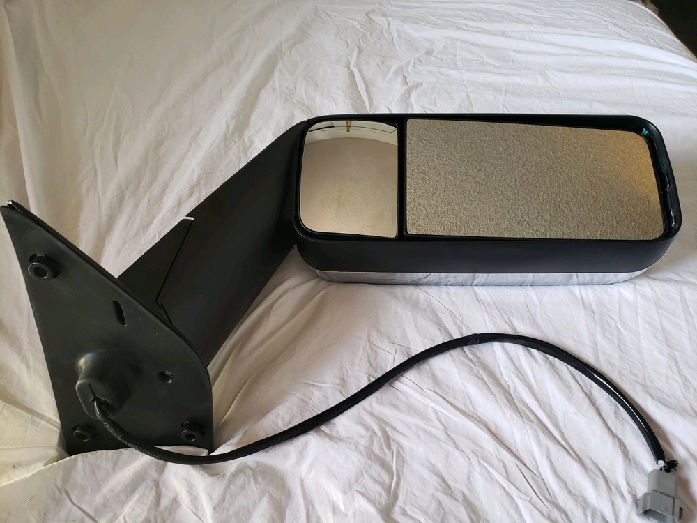 Commercial FREIGHTLINER LEFT SIDE DOOR MIRROR