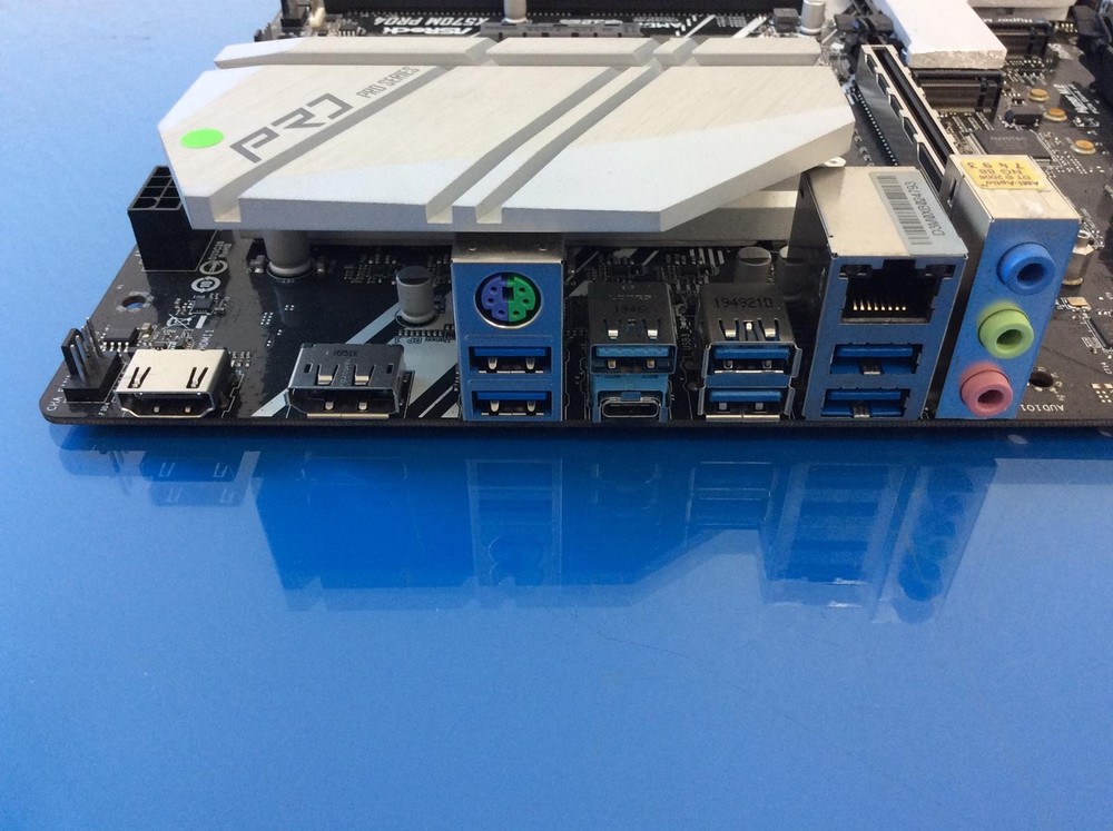 ASROCK X570M PRO4