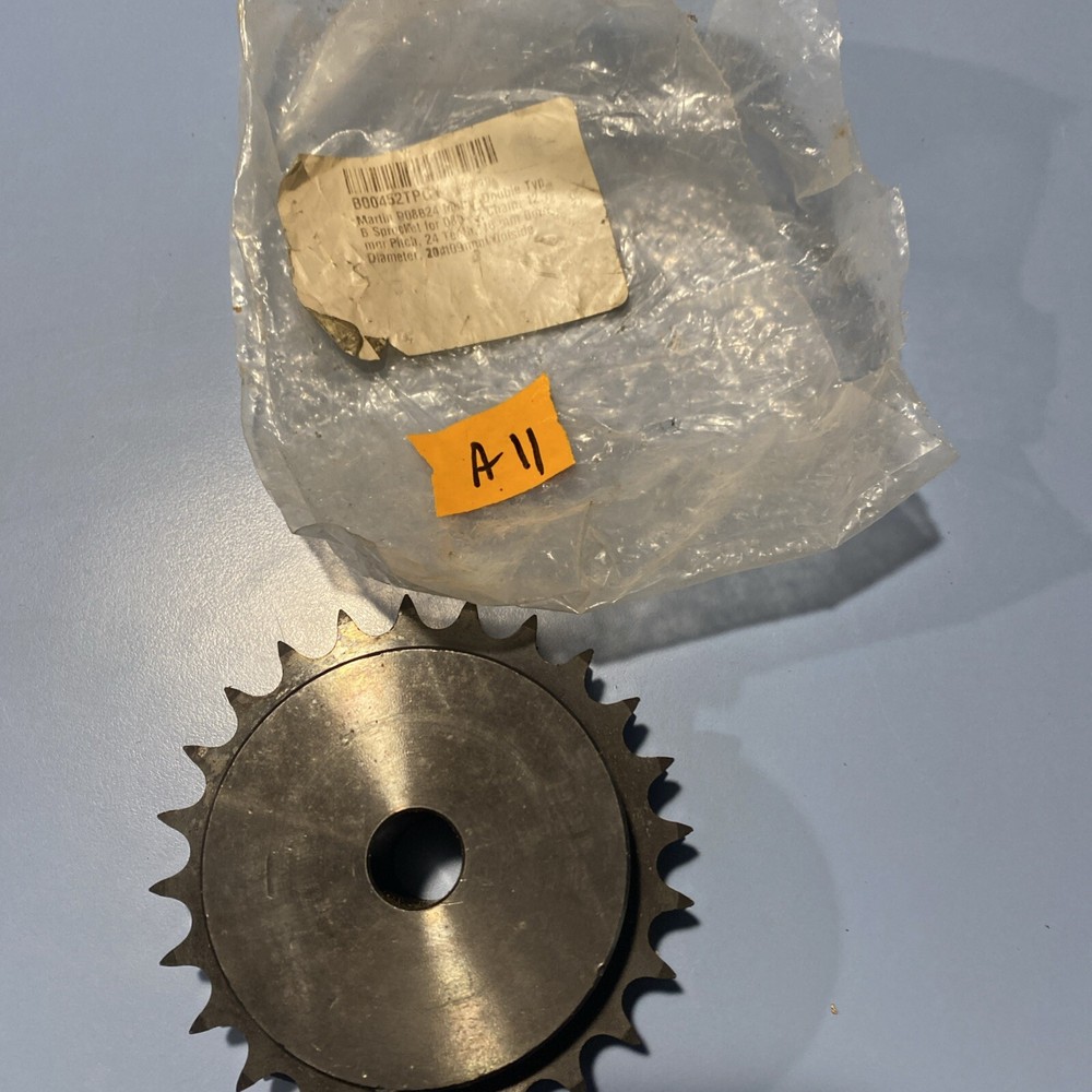 MARTIN D08B24 Double Strand Solid Stock Bore Roller Chain Sprocket.