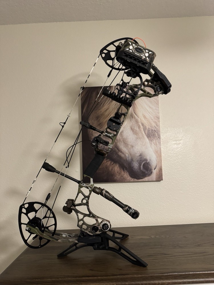 Mathews Triax 29” 70lb