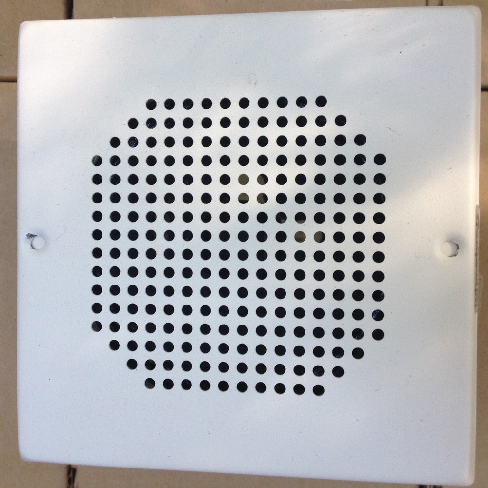 WHEELOCK E70-24-W 25/70VRMS SPEAKER STROBE With Back Boxes SSB-W Fire Alarm