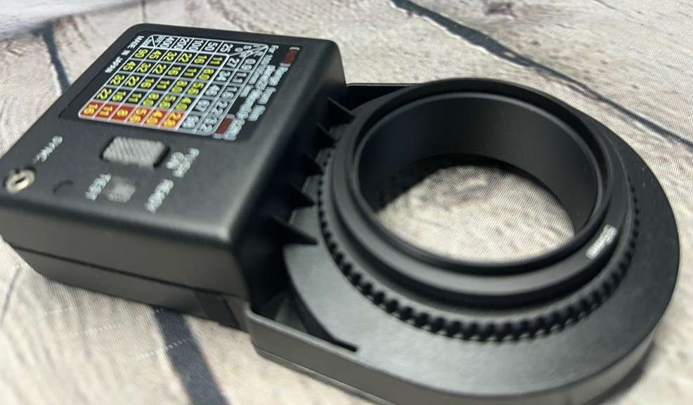 Vivitar 5000 Ring Light/Macro Flash