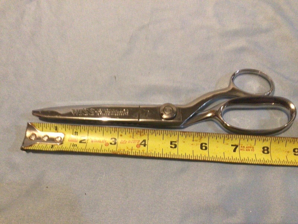 Vintage Wiss 9” Pinking Shears