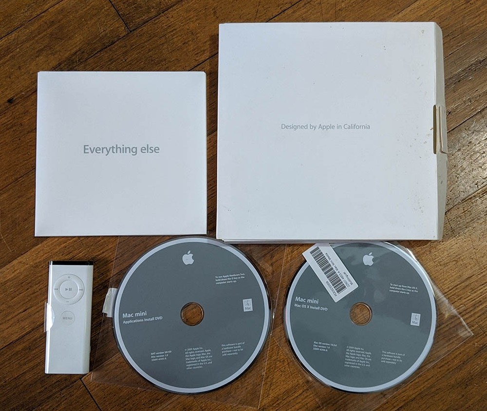 Mac Mini OS X Install Version 10.5.6 2009 + Application Disk 3A159 + new Remote