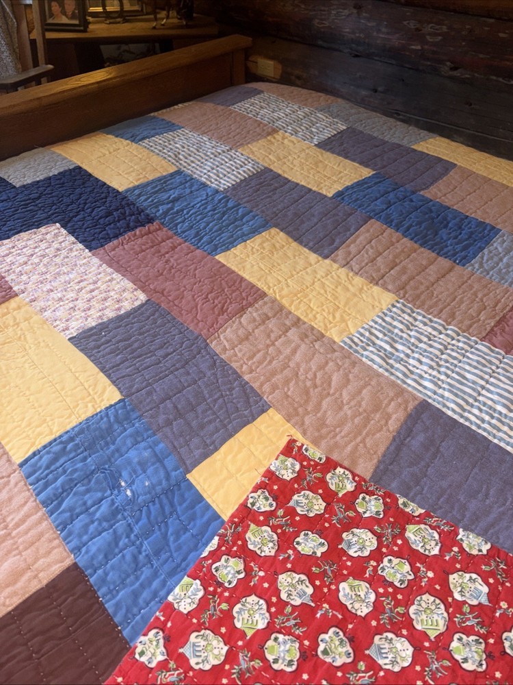Vintage Hand Quilted Patchwork Quilt Primitive Full 1940s