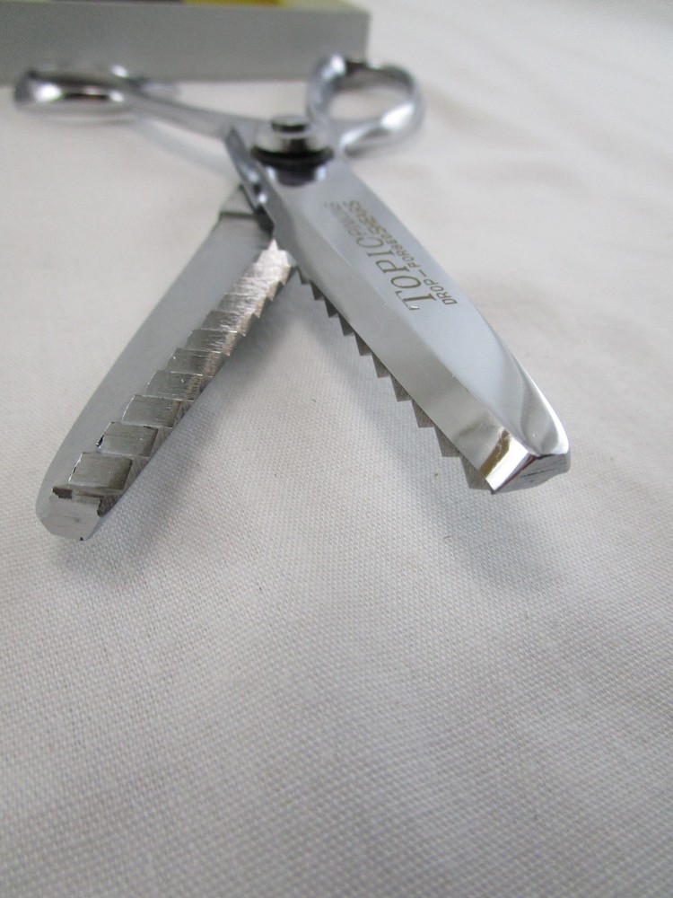Topic Pinking Shears Zig Zag Scissors 10M #2 Original Trade Mark Box