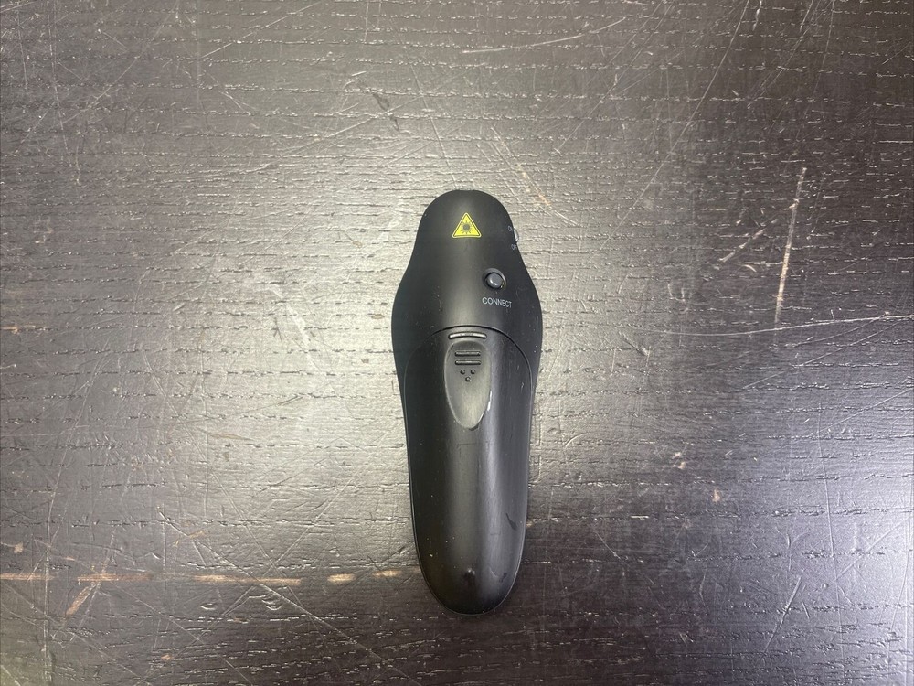 Targus AMP16US Wireless Presenter With Pointer