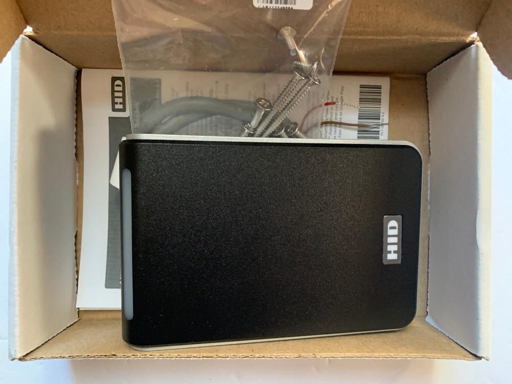 New HID Signo 40NKS-T2-000000 Mobile Ready Access Card Reader---