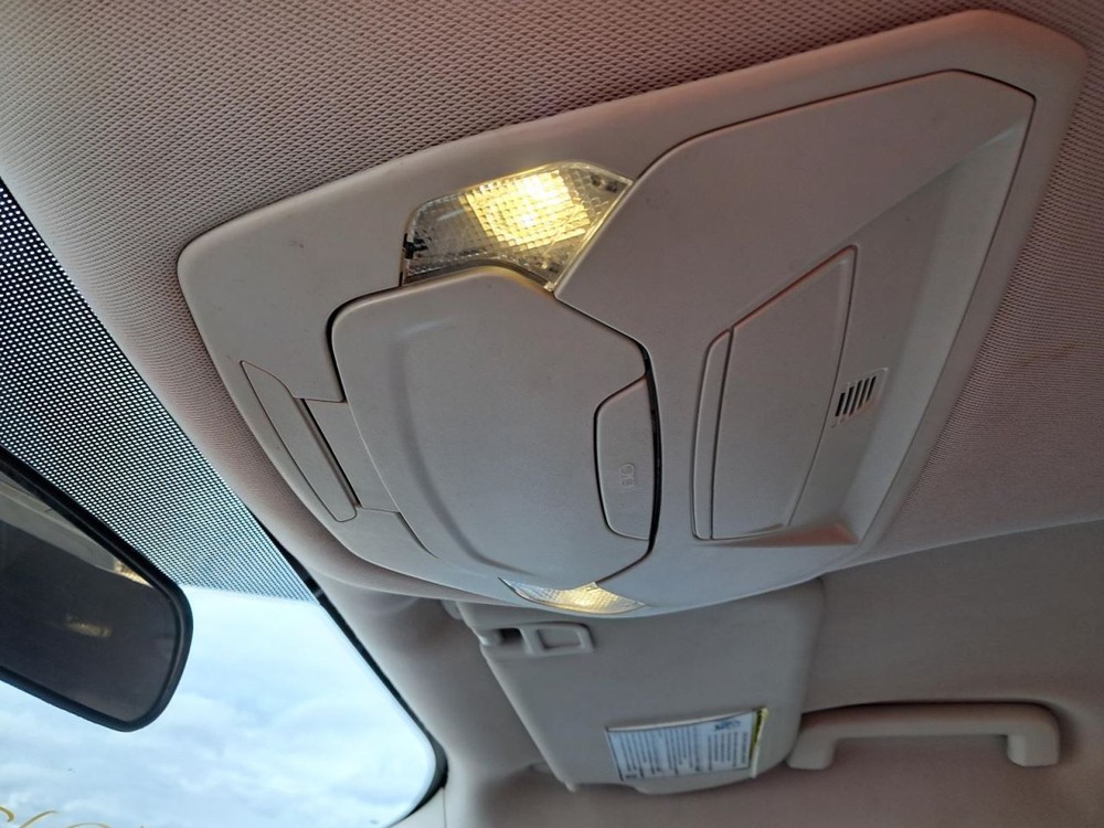 Console Front Floor SE Fits 17-19 ESCAPE 4807164