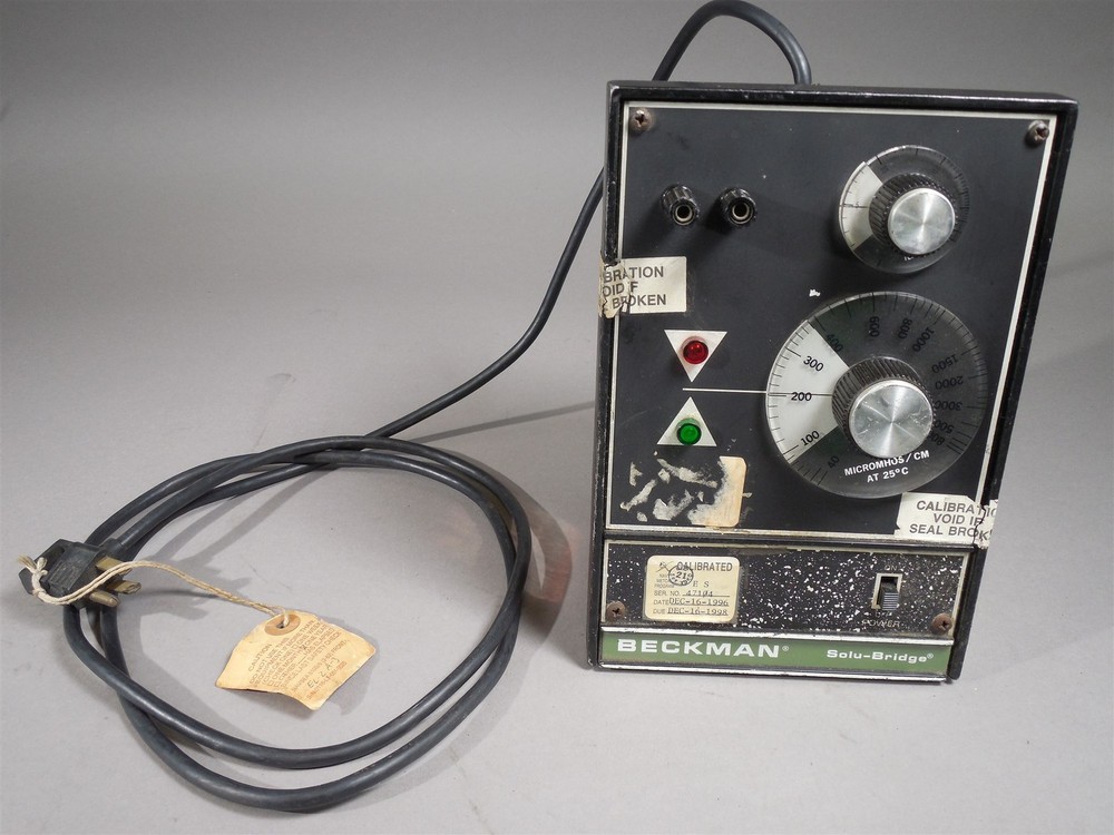 Beckman Solu-Bridge SD-178 Conductivity Controller - USED