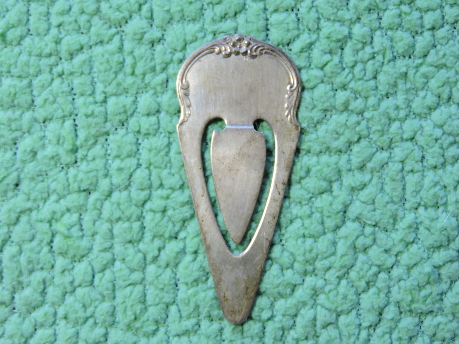 Kirk & Son Sterling Silver Bookmark - Floral Pattern Not Engraved