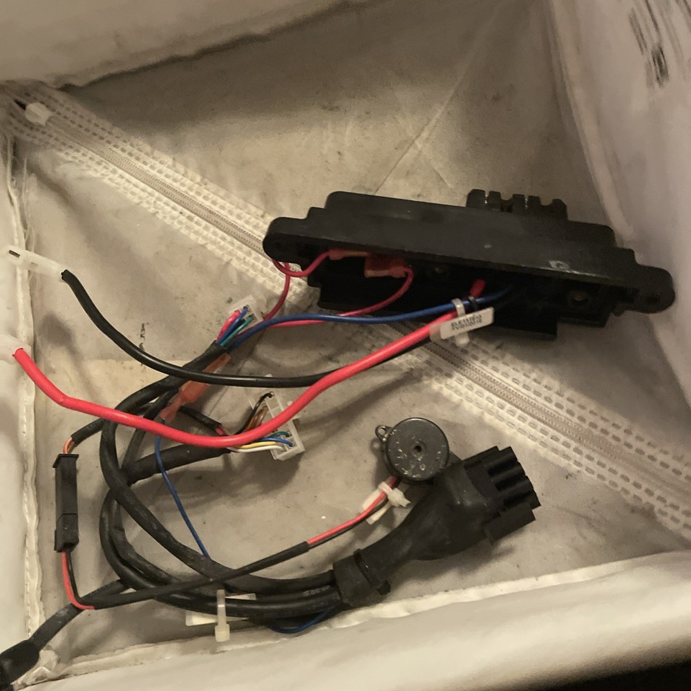 Battery Cable ELE131913 For A Pride Mobility Scooter LC17