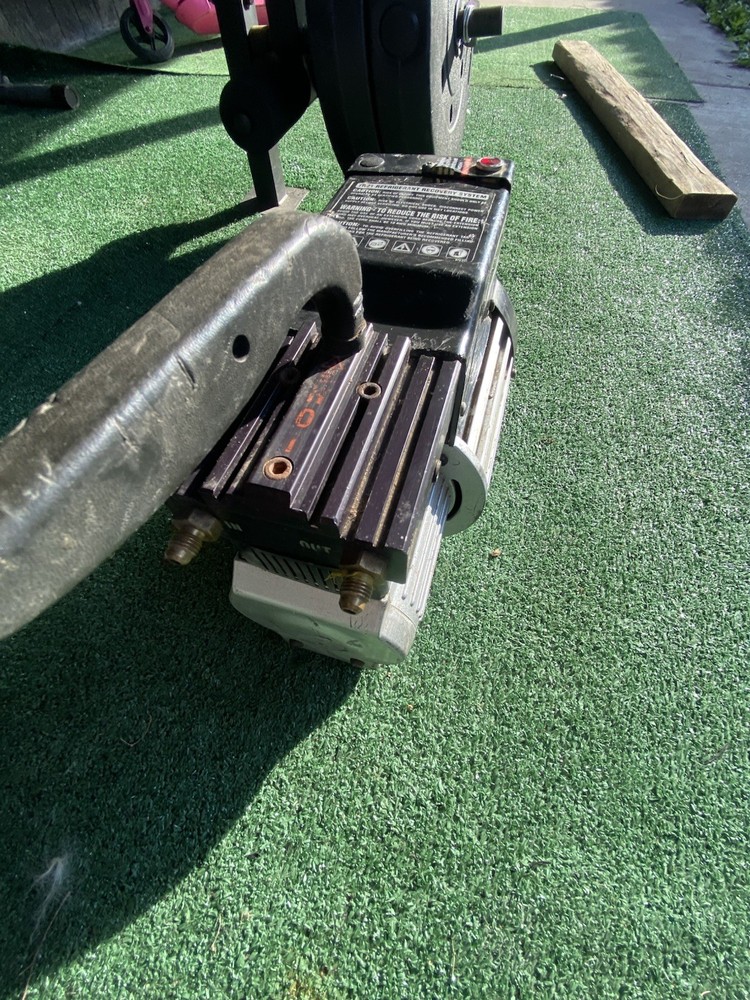 Pro-Set Refrigerant Recovery Machine