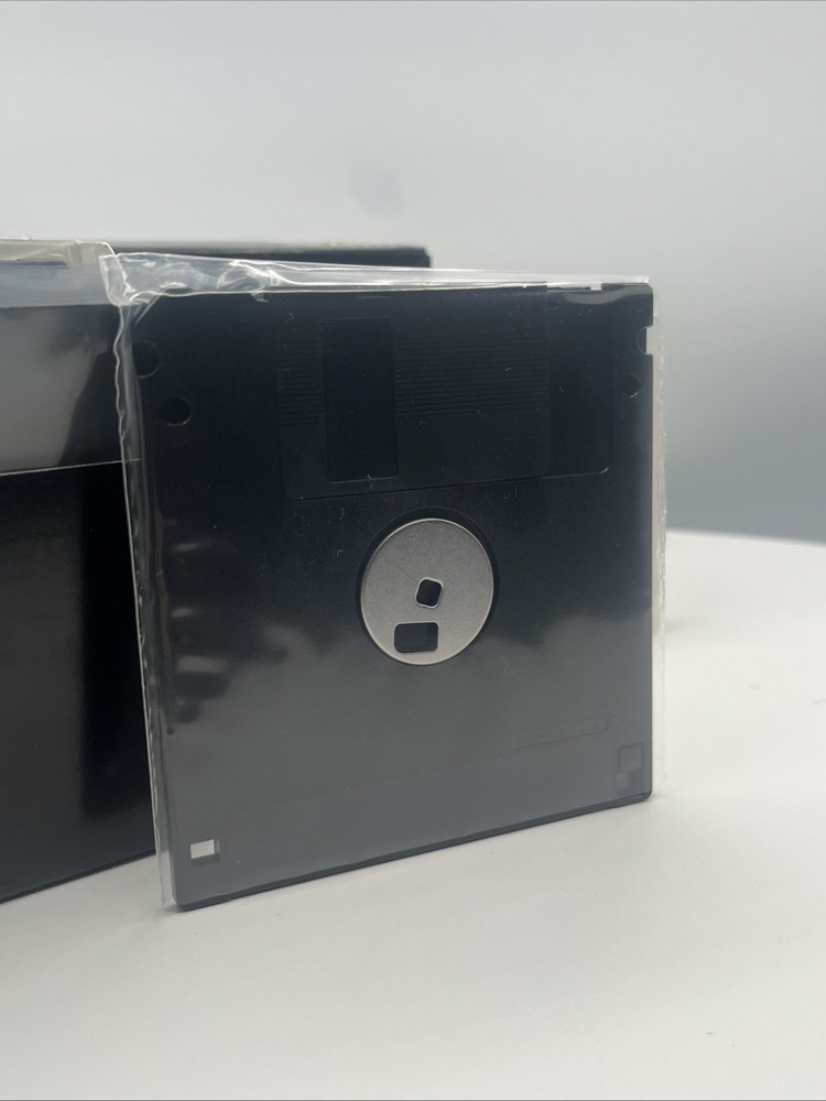 SEVEN Maxell MF2HD 3.5" Micro Floppy Disks High Density Double Sided 7-Pack