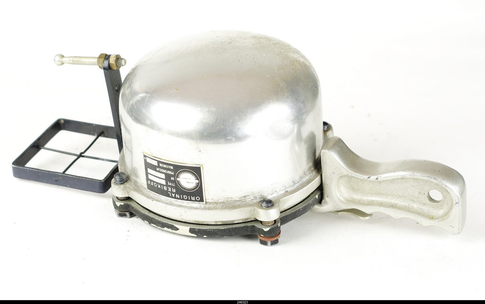 Camera Robot Biotar 2/4cm With Orginal Rebikoff Underwater Housing Case