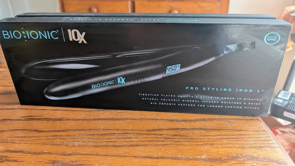 Bio Ionic 10X Pro Styling Iron 1" Nano Ionic-with Vibrating Plates