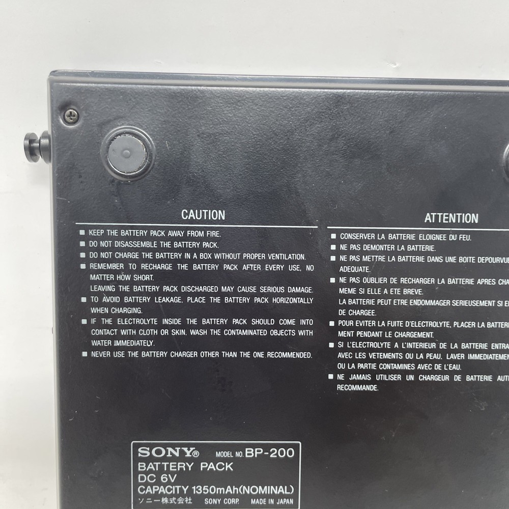 Original Battery pack Attachment model BP-200 For SONY cd player-untested
