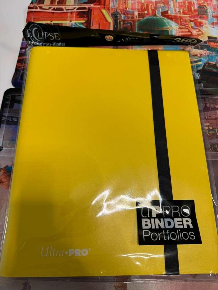 Ultra Pro 9-Pocket PRO-Binder: Lemon Yellow Eclipse Binder