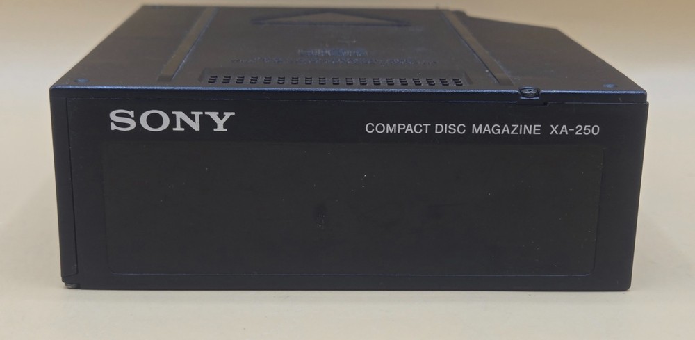 Sony Compact Disc CD Magazine XA-250 10 Disc Changer, EUC