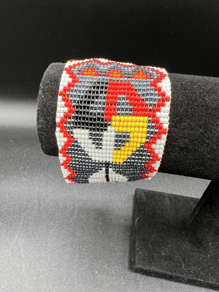 Beaded Bracelet Native American Styled Handmade Pattern