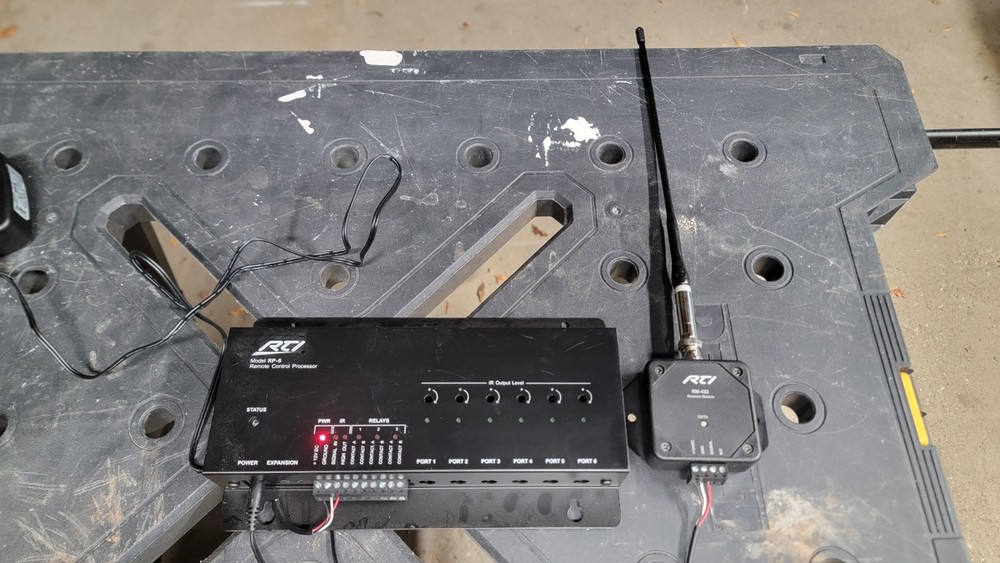 RTI RP-6 Remote Control Processor and RM-433 Receiver Module
