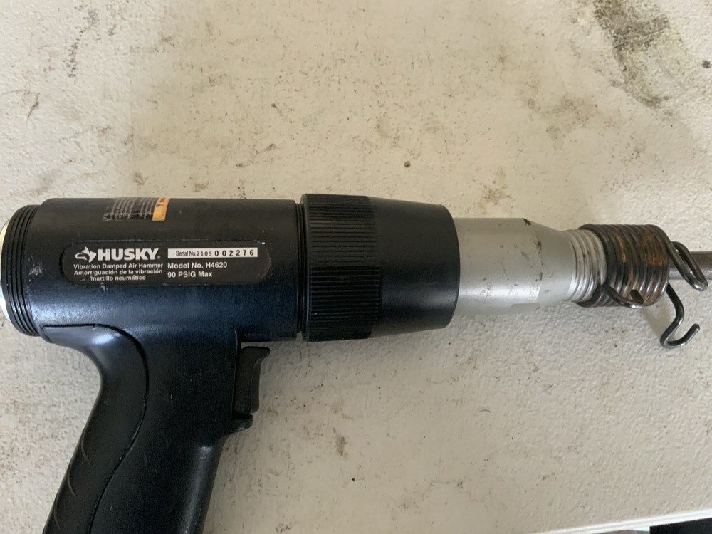Husky Vibration Damped Medium Stroke Air Hammer