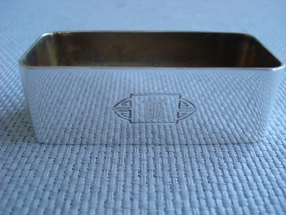 INTERNATIONAL WAITROUS STERLING SILVER ~ NAPKIN RING RECTANGLE ~ MONO "B"