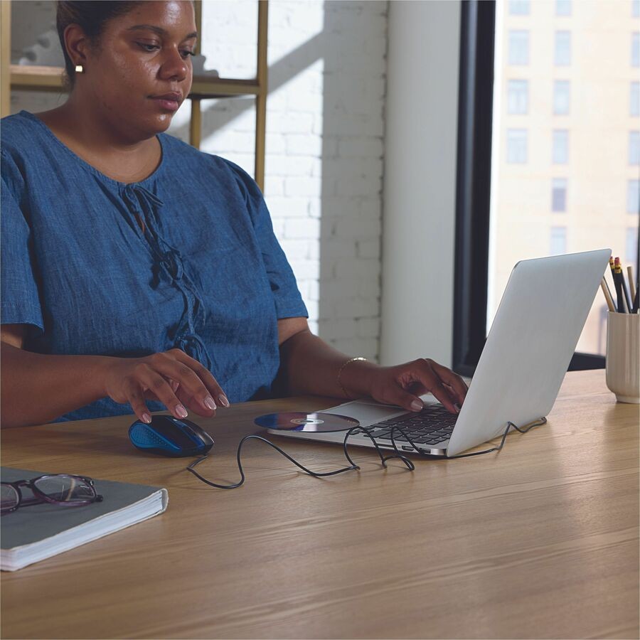 Verbatim Corded Notebook Optical Mouse - Blue (99743)