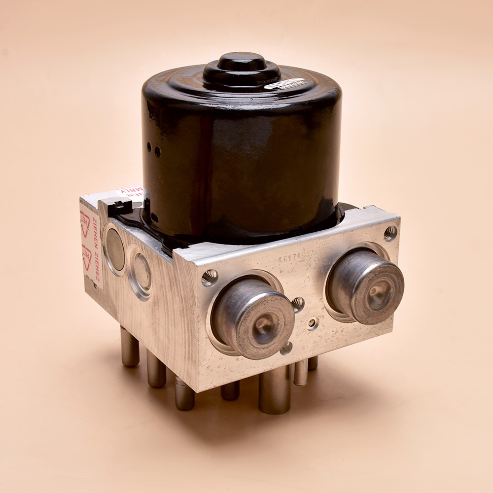 Ford Edge Lincoln MKX ABS Anti-Lock Hydraulic Unit Motor CT43-2C405-AB