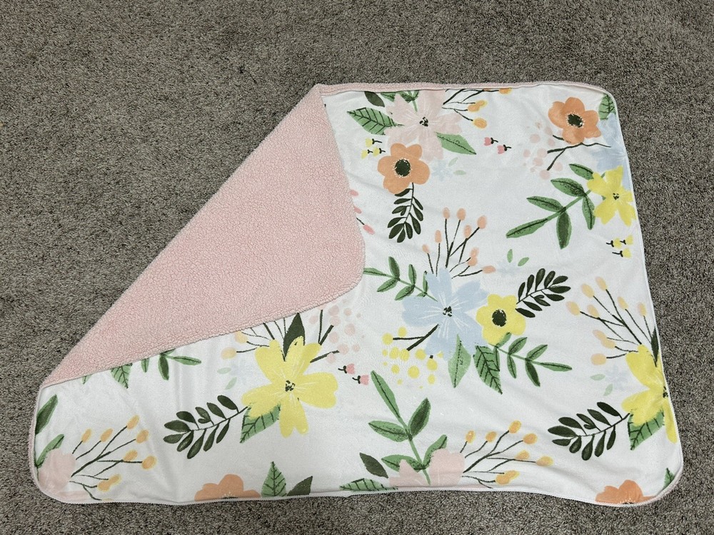 Cloud Island Meadow Nursery Set