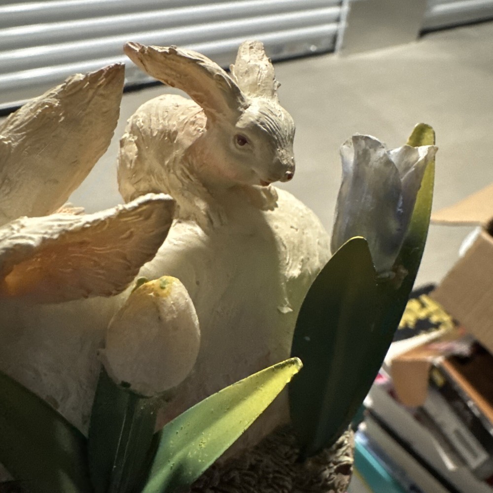White Bunny Rabbits Spring Easter Figurine 5x3" Metal Flowers Rustic EUC